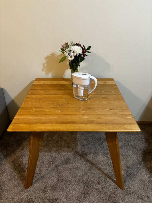 DINING TABLE - Origin